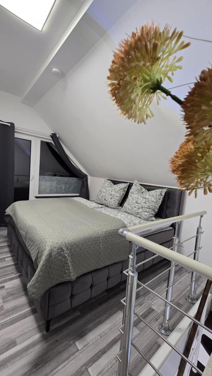 E+E Apartment Nah Am Centro Oberhausen  Luaran gambar